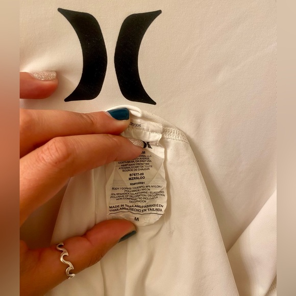 Hurley Rash Guard - Picture 4 of 4